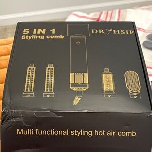 5 in 1 Styling Comb - Black and Gold